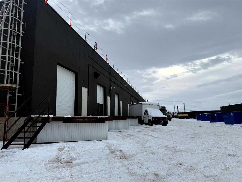 552 42 Avenue Southeast, Calgary, AB