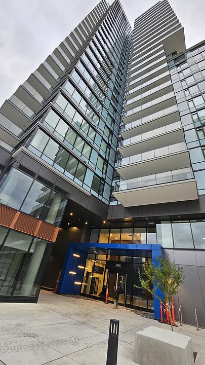 201 - 1588 Johnston Rd, White Rock, BC