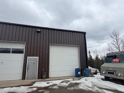 111 Veats Avenue, Hinton, AB