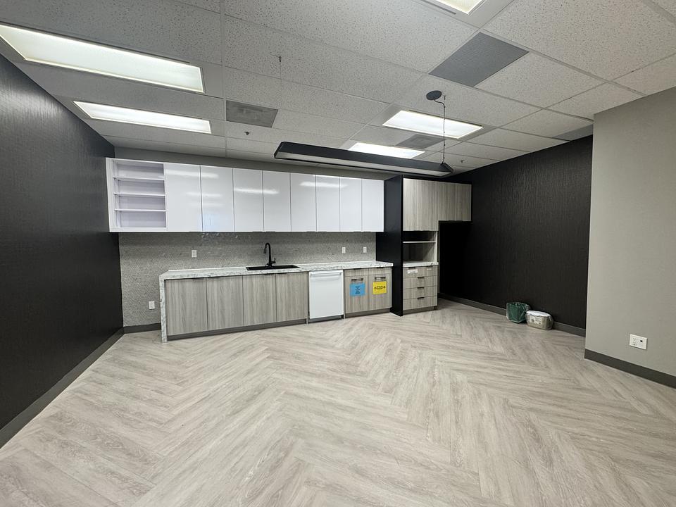 530 - 2680 Skymark Avenue, Mississauga, ON
