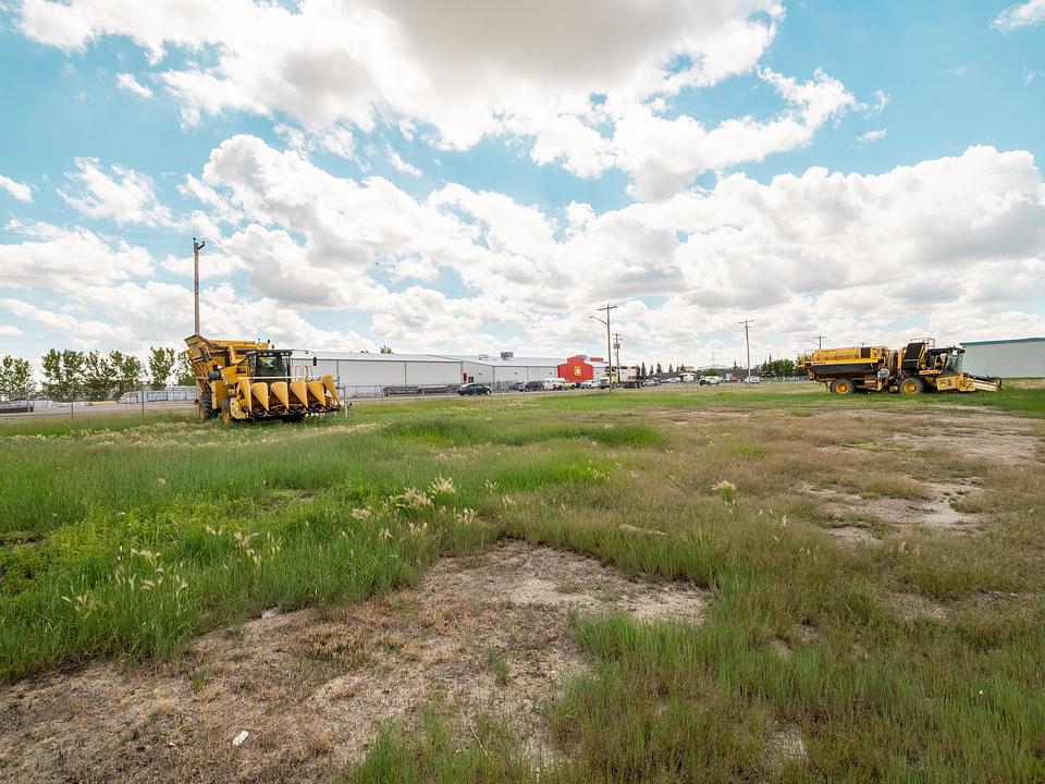 5802 52 Avenue, Taber, AB