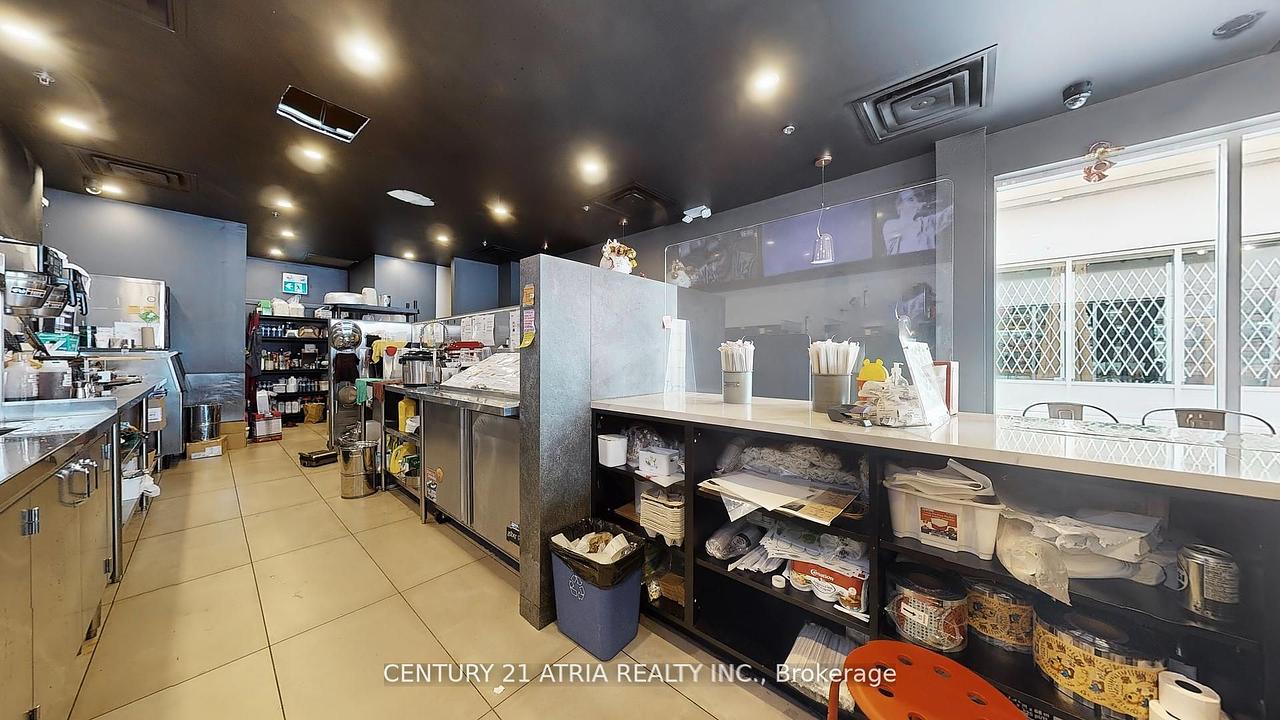 38 - 3175 Rutherford Road, Vaughan, ON