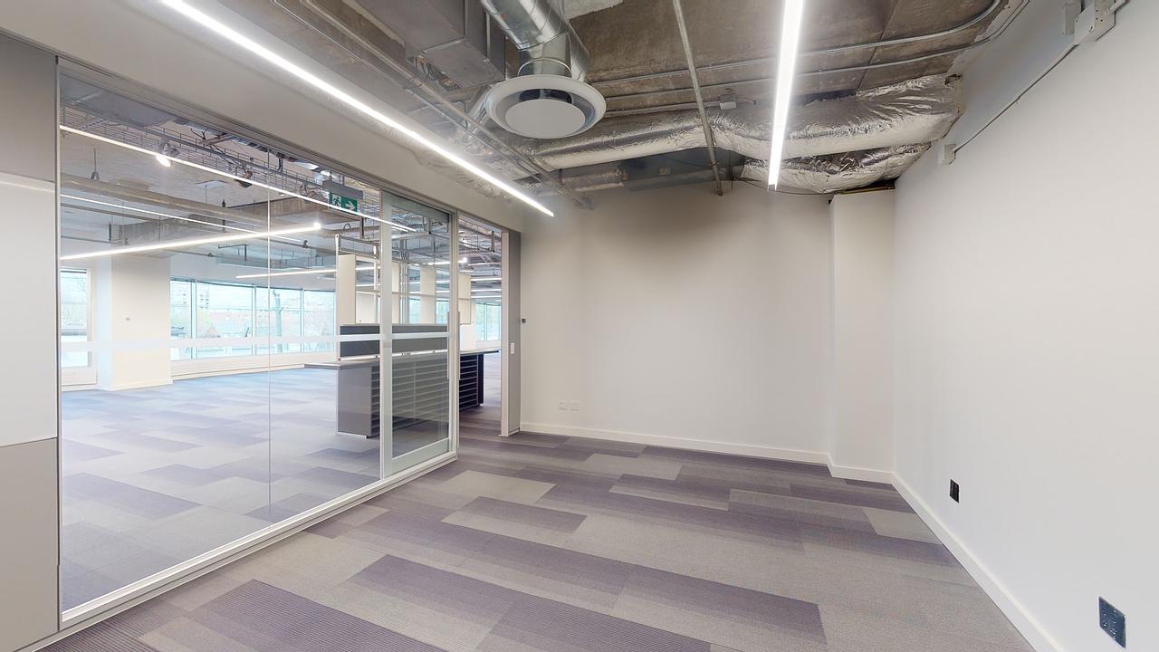 302 - 901 King Street West, Toronto, ON