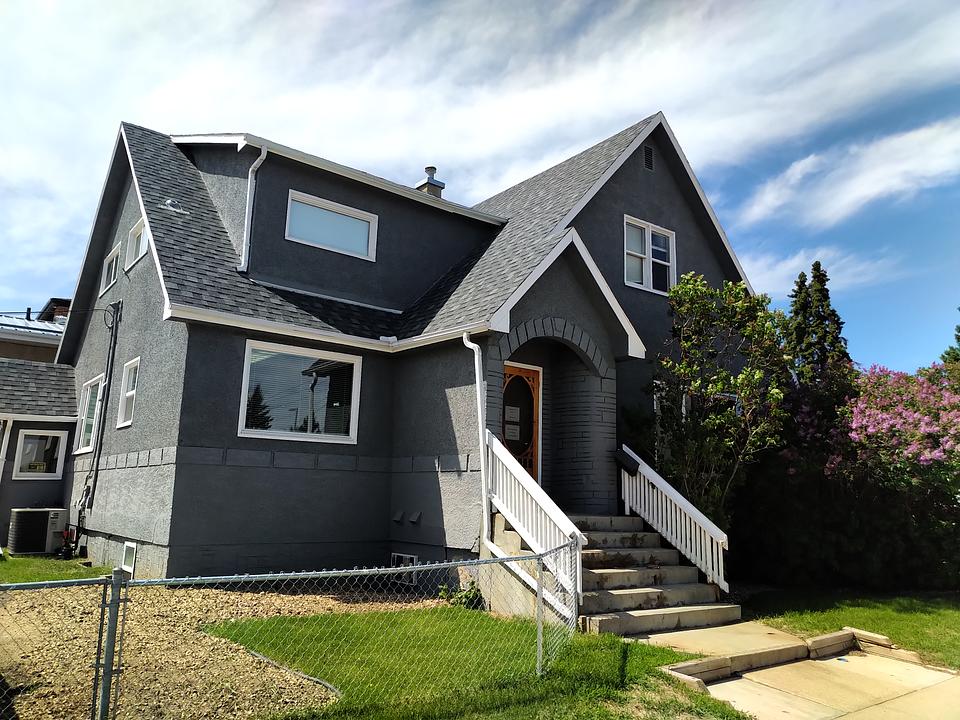 5216 48 Avenue, Red Deer, AB