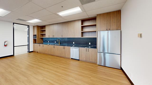 2680 Skymark Avenue, Mississauga, ON