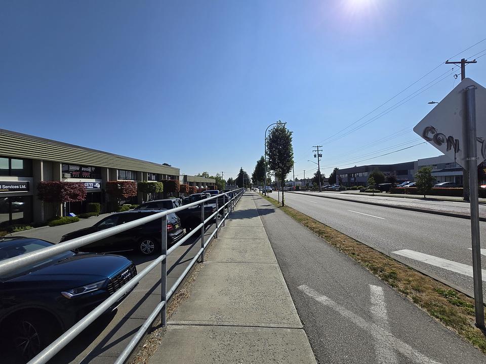 12975 80 Ave, Surrey, BC