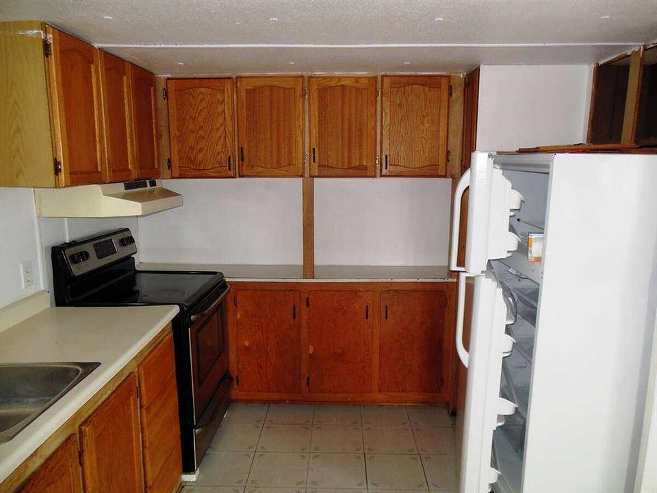 309 1 Avenue, Bassano, AB