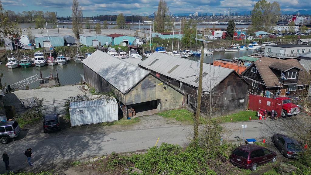 9505 Gunderson Road, Delta, BC