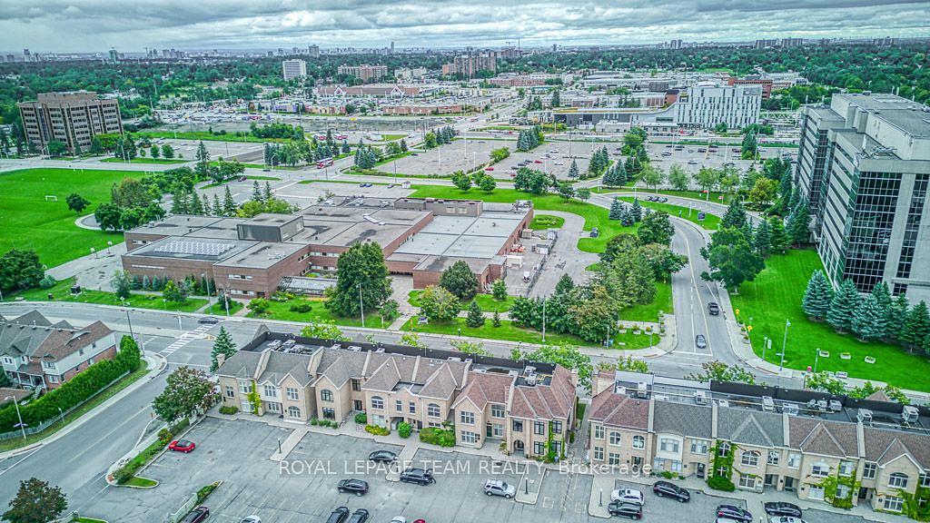 84 Centrepointe Drive, Ottawa, ON