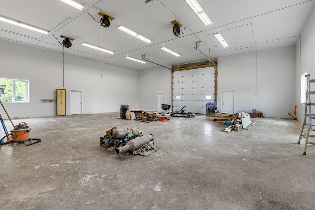 26517 Township Road 584, Pickardville, AB