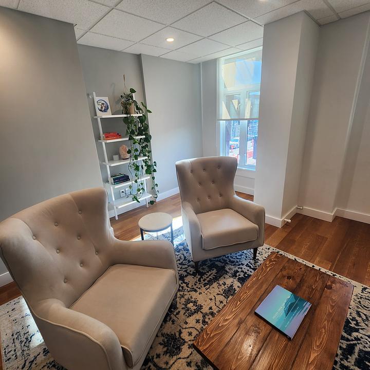 206 - 175 East Broadway, Vancouver, BC