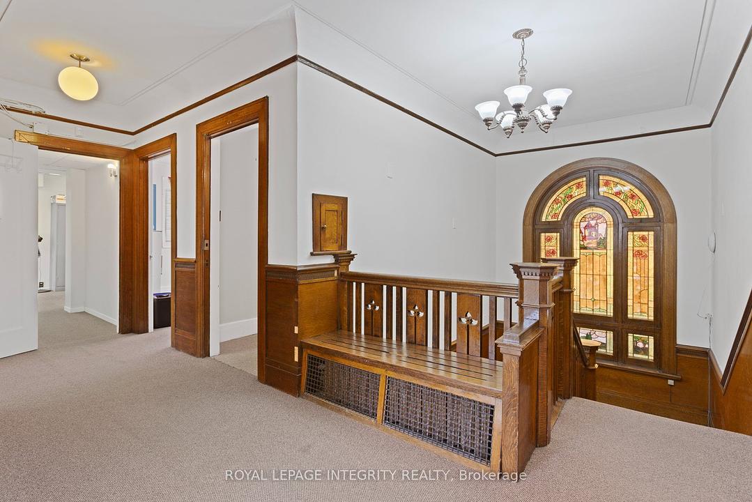 307 Gilmour Street, Ottawa, ON