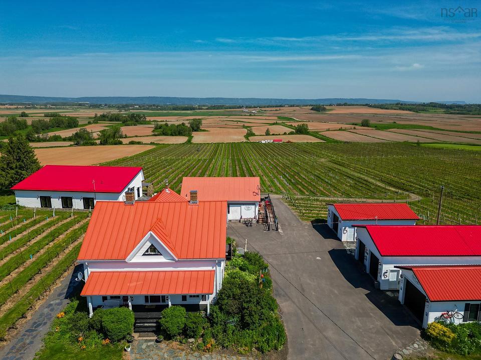 1365 Church Street, Port Williams, NS