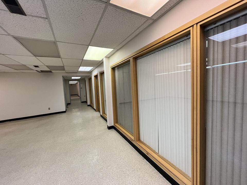 4936 50 Street, Red Deer, AB