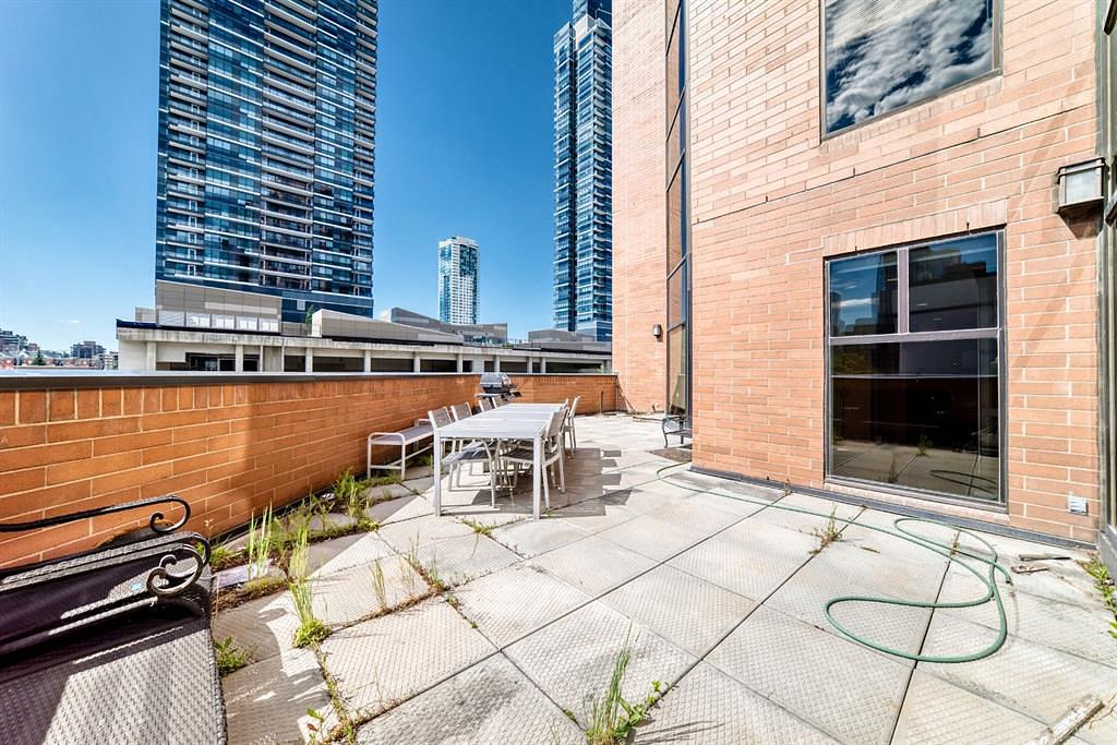 277 - 1100 8 Avenue Southwest, Calgary, AB