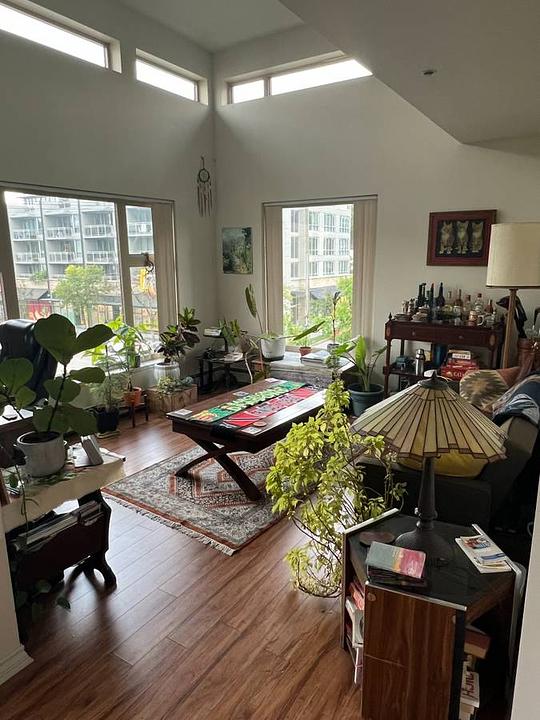 302 - 1975 Pine Street, Vancouver, BC