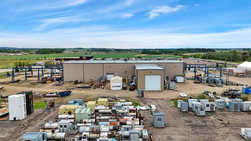22 Mckenzie Drive, Red Deer County, AB