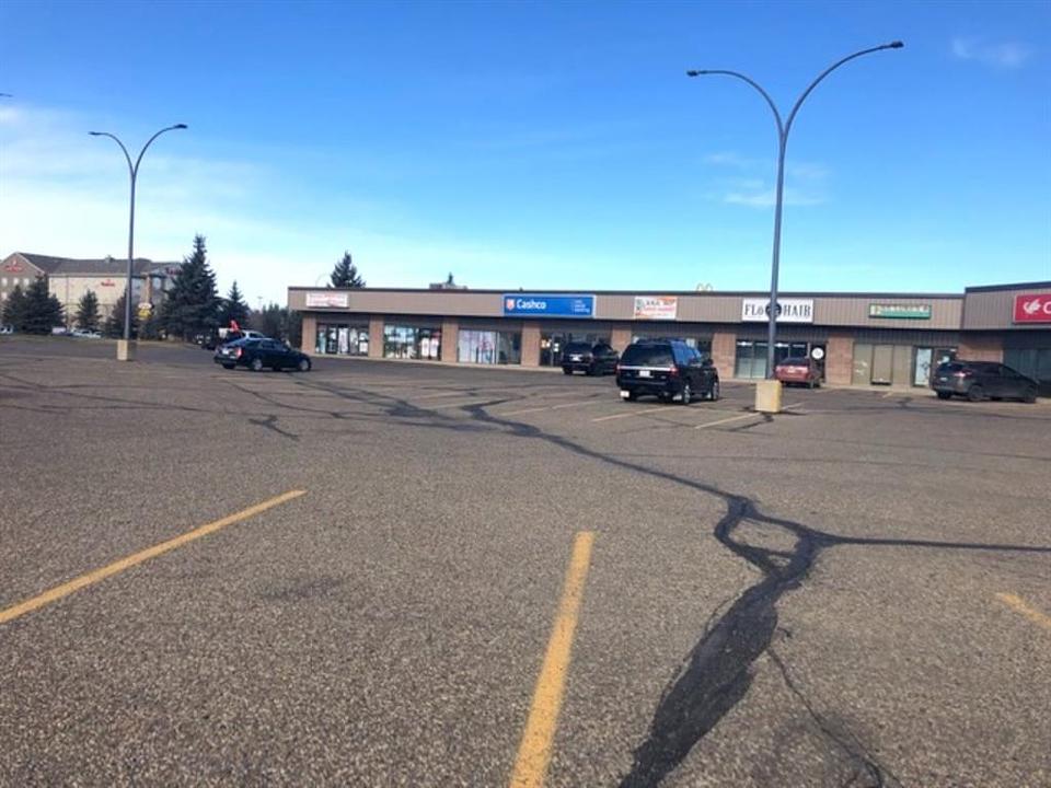 1308 2A Street West, Brooks, AB