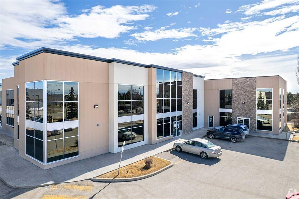 6 - 11010 46 Street Southeast, Calgary, AB