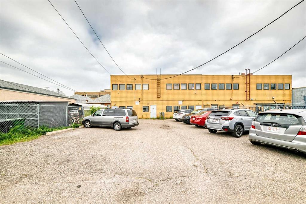 4722 1 Street Southwest, Calgary, AB