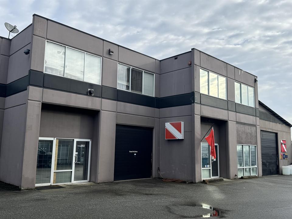 202-203 - 9706 188 Street, Surrey, BC