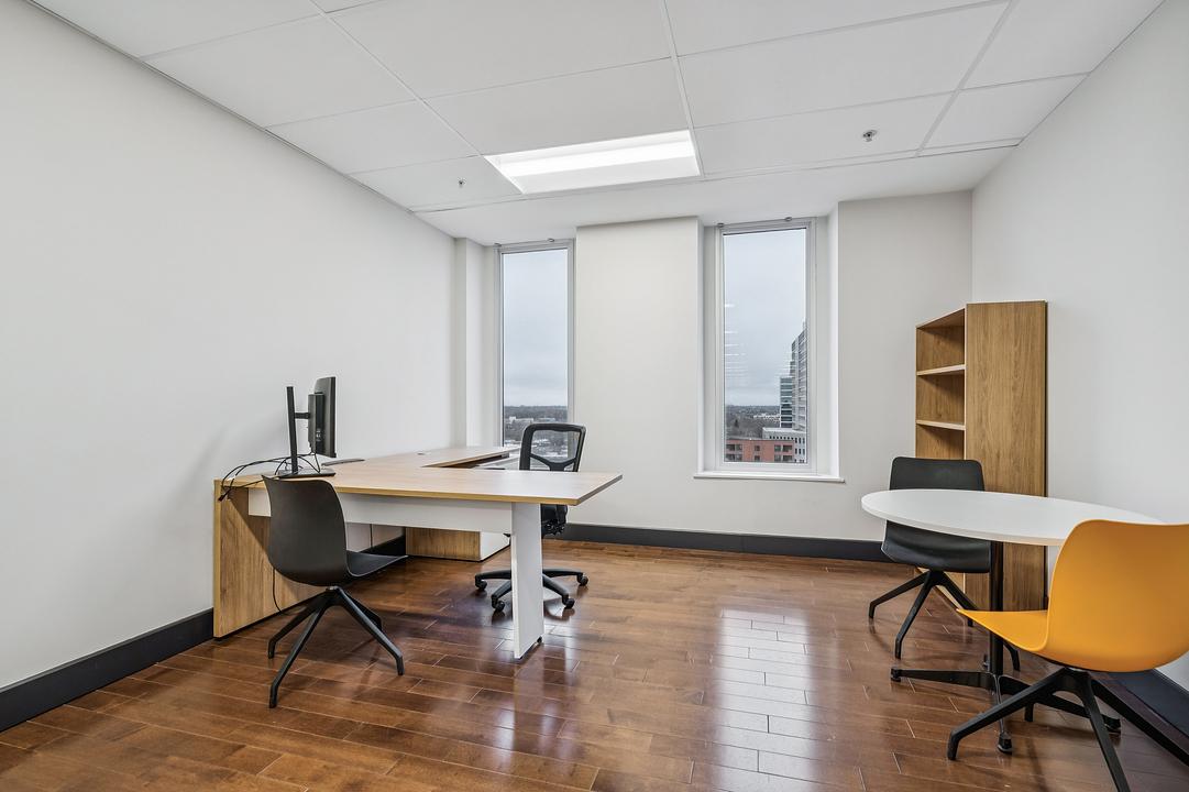 900 - 255 Boulevard Crémazie Est, Montréal, QC