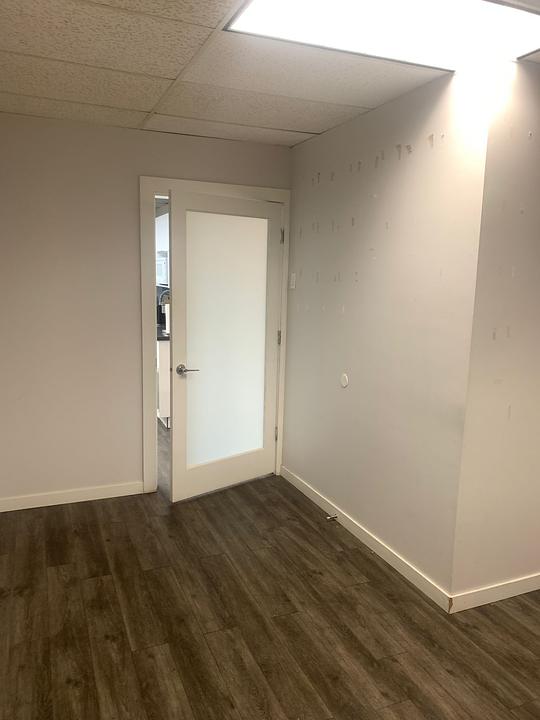 D - 10318 Whalley Blvd, Surrey, BC