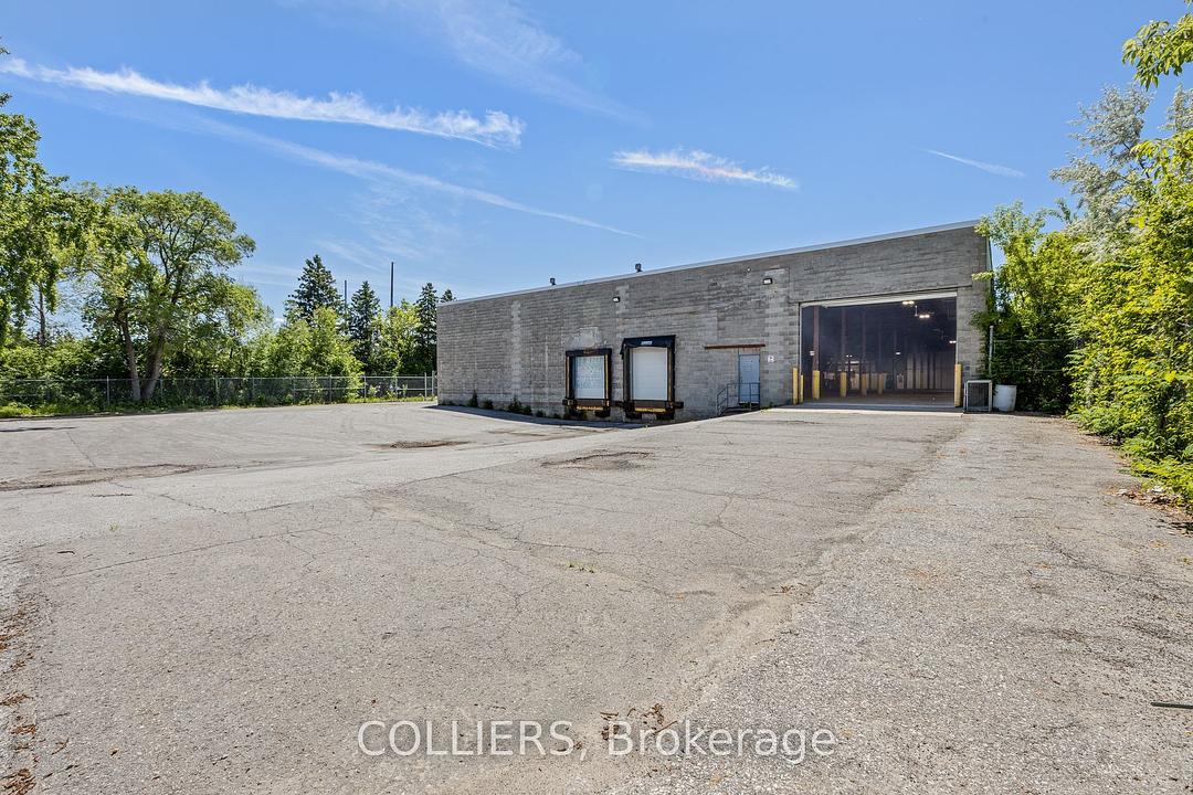 1705 Russell Road, Ottawa, ON
