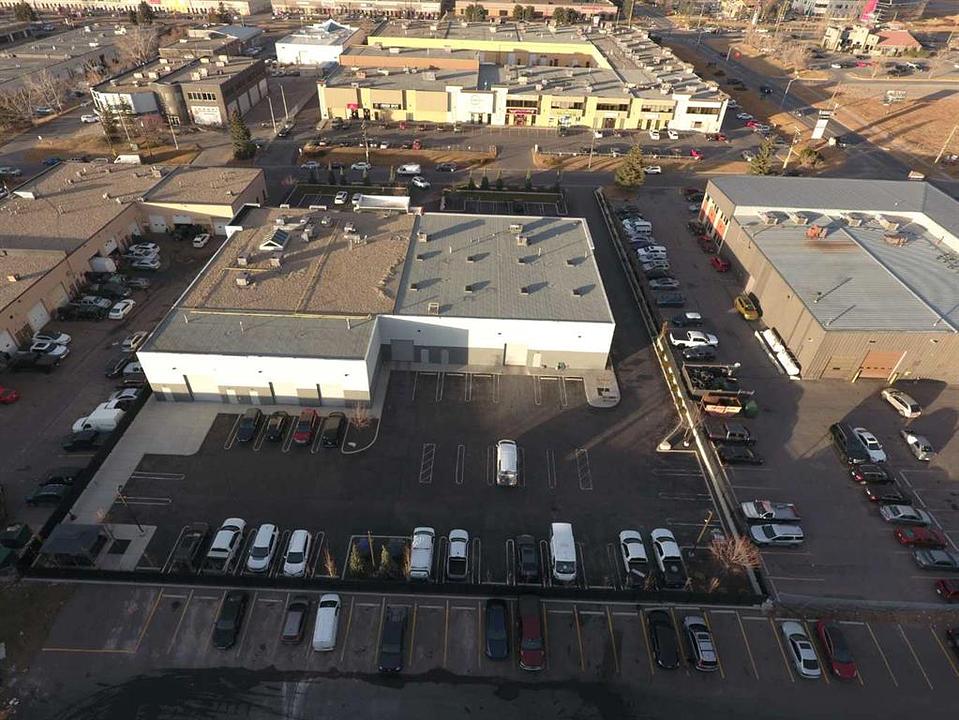 1 - 2315 30 Avenue Northeast, Calgary, AB