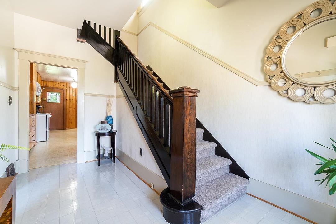 498 East 5th Avenue, Vancouver, BC