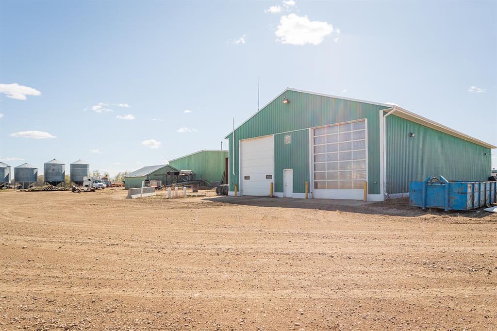310 Williams Drive, Neilburg, SK