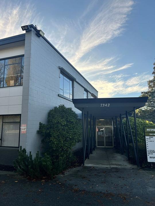 100 - 7342 Winston Street, Burnaby, BC