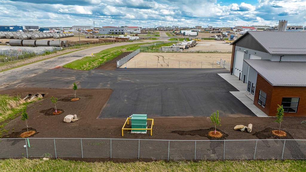 14902 94 Street, Grande Prairie, AB