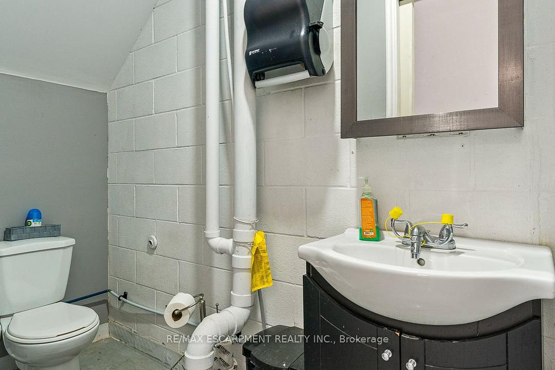 5 - 70 Monarch Road, Guelph, ON