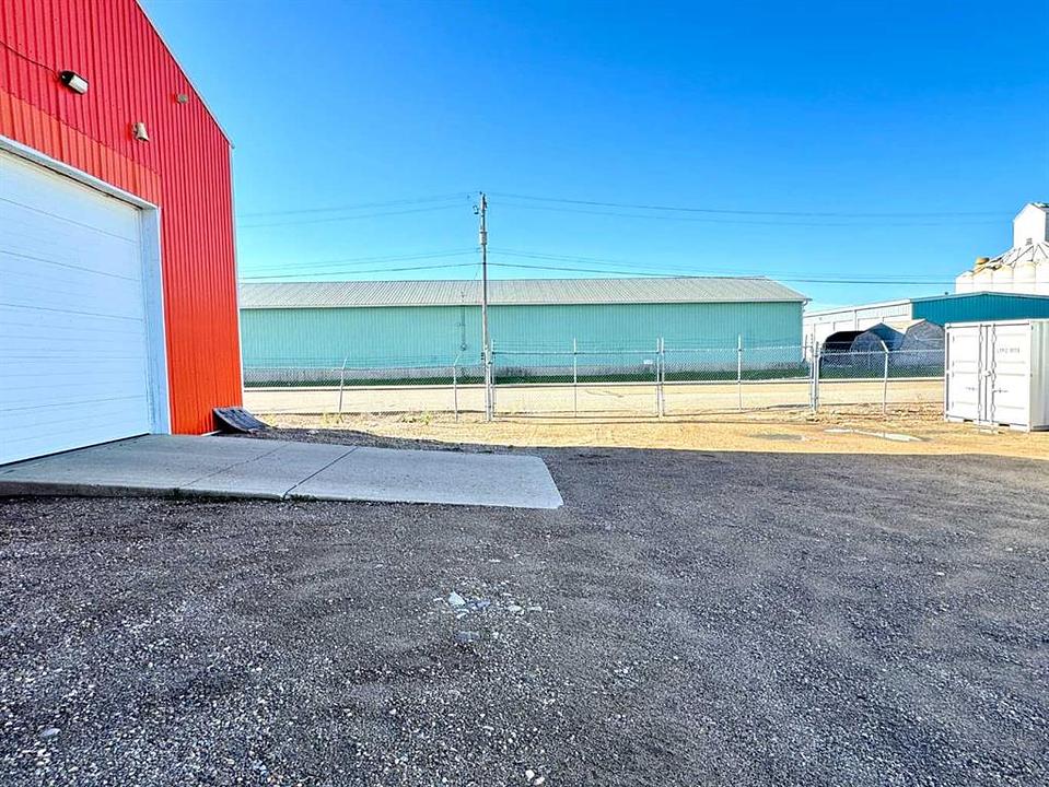 6103 54 Street, Ponoka, AB