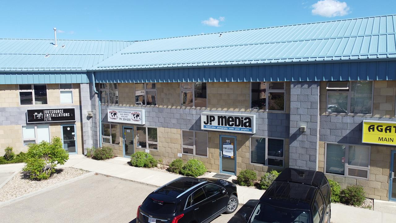 11 - 7471 Edgar Industrial Bend, Red Deer, AB