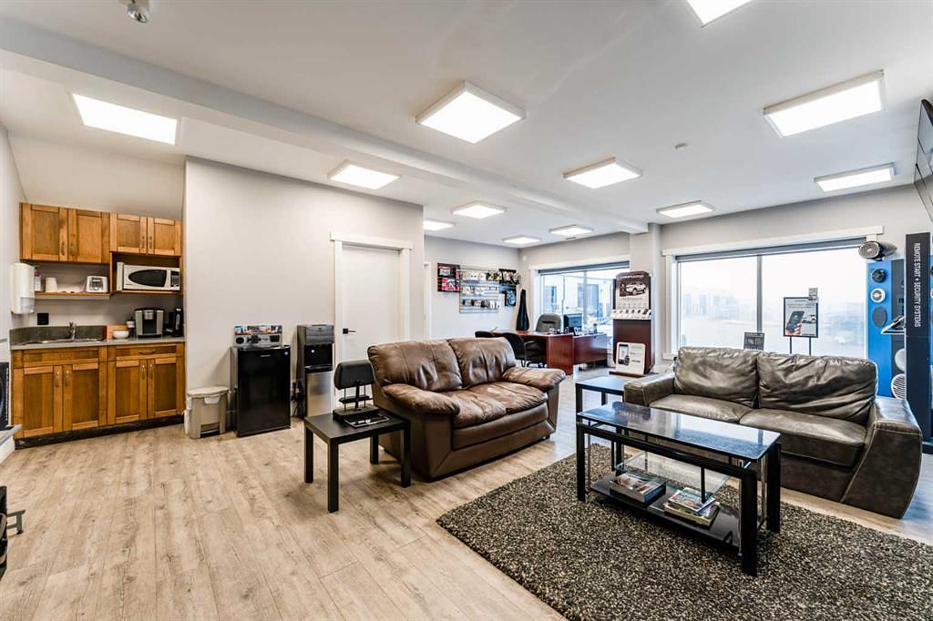 10 - 235105 Wrangler Drive, Rocky View County, AB