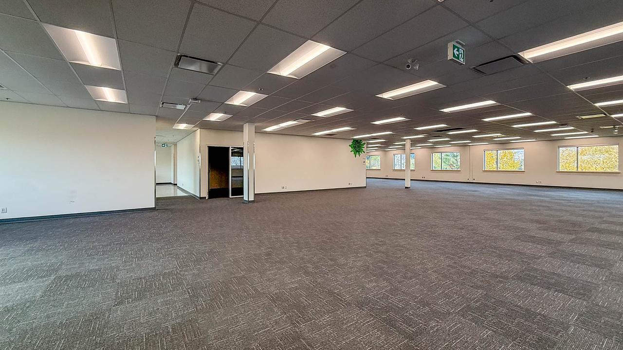 200 - 1090 Manhattan Drive, Kelowna, BC