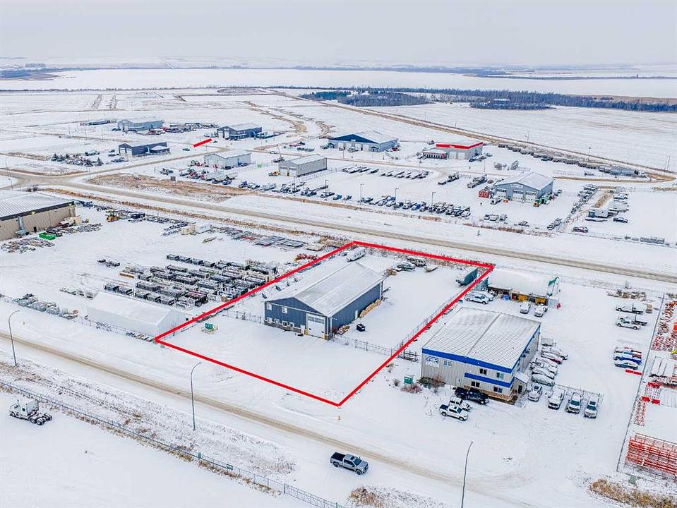 9326 81 Avenue, Clairmont, AB