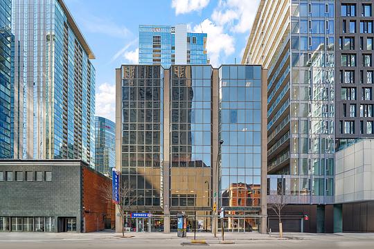 1180 Rue Drummond, Montréal, QC