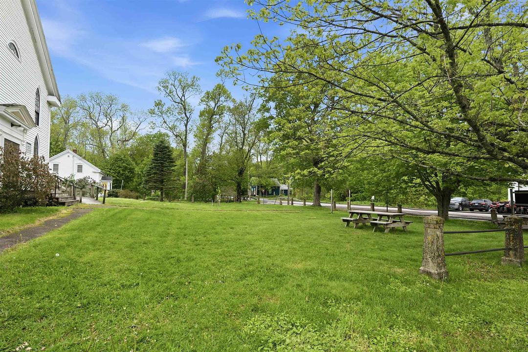 7800 Highway 14, Newport, NS