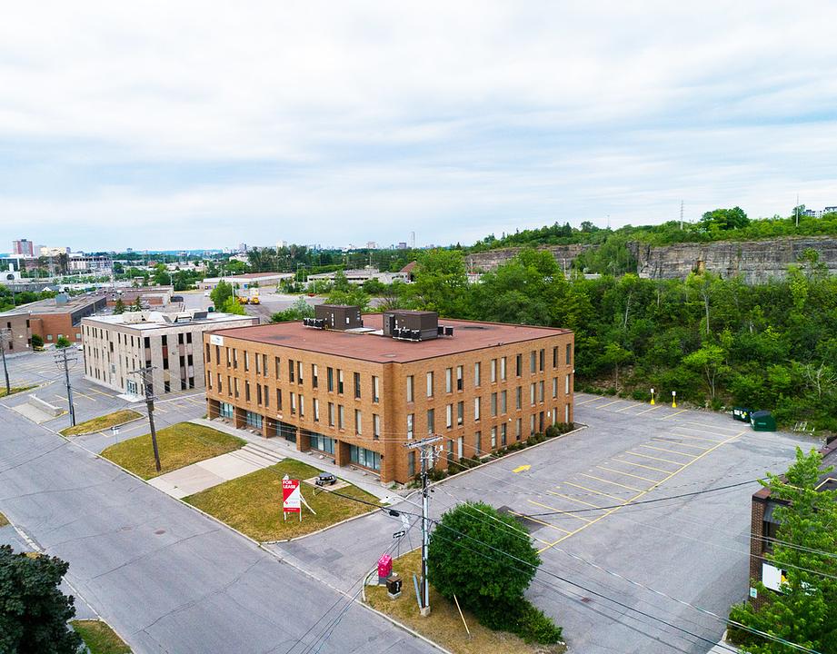 Suite 312 - 1750 Courtwood Crescent, Ottawa, ON
