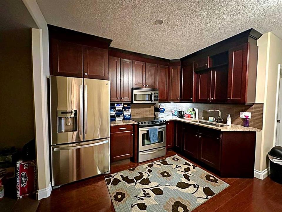 102 - 10110 Fraser Avenue, Fort McMurray, AB