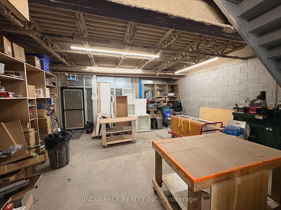 28 - 5250 Solar Drive, Mississauga, ON