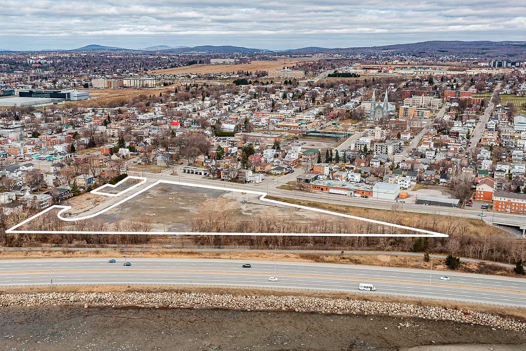 3360 Boulevard Sainte-Anne, Québec, QC