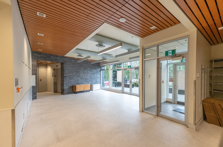 2580 Capilano Road, North Vancouver, BC