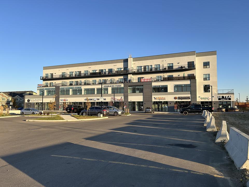 201 & 202 - 759 Daniels Way Southwest, Edmonton, AB