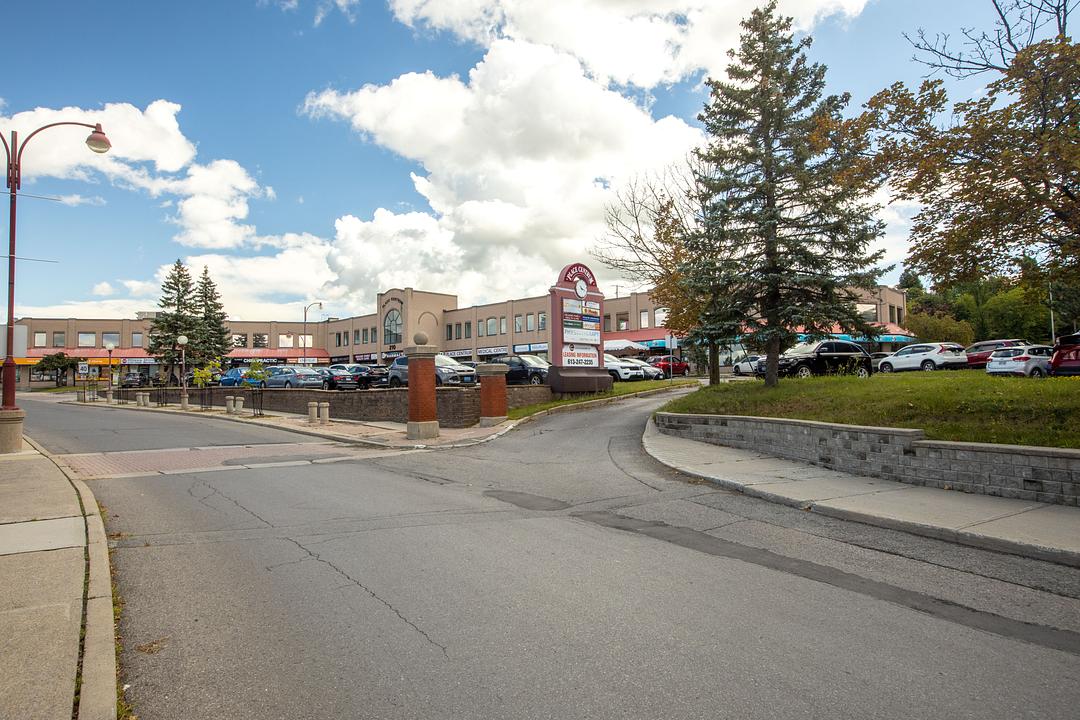 118 - 210 Centrum Boulevard, Ottawa, ON