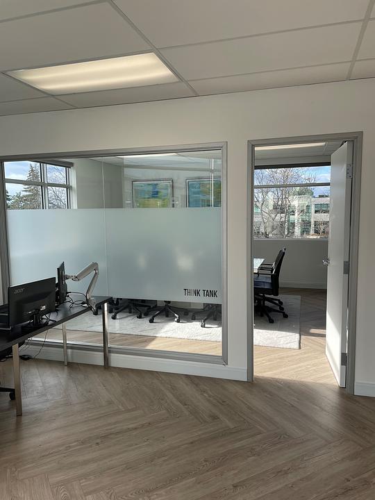 201 - 28 Deakin St, Ottawa, ON