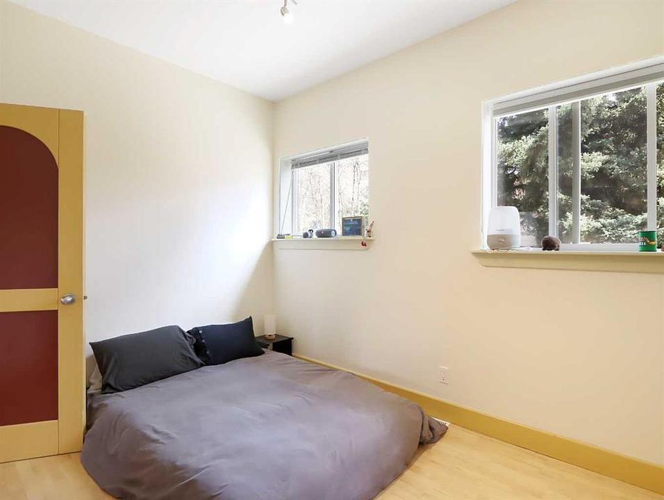 228 17 Street, Canmore, AB